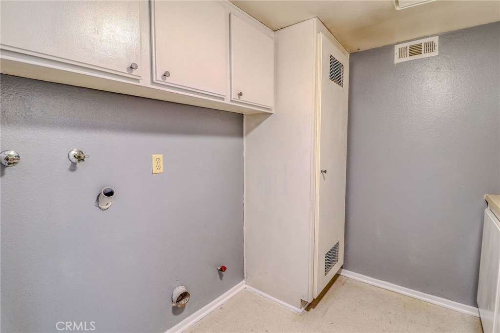 14738 Pioneer Boulevard Norwalk, CA 90650 - Photo 63 of 72 Laundry room