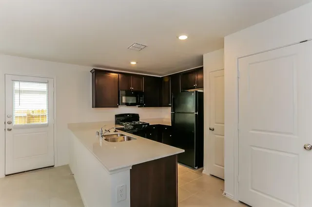 $1,870 | 2316 Great Belt Boulevard, Crandall, TX 75114