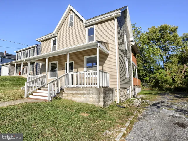 $1,795 | 30 East Pine Street, Enola, PA 17025