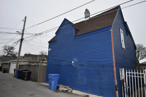 $184,900 | 4250 South Artesian Avenue, Chicago, IL 60632