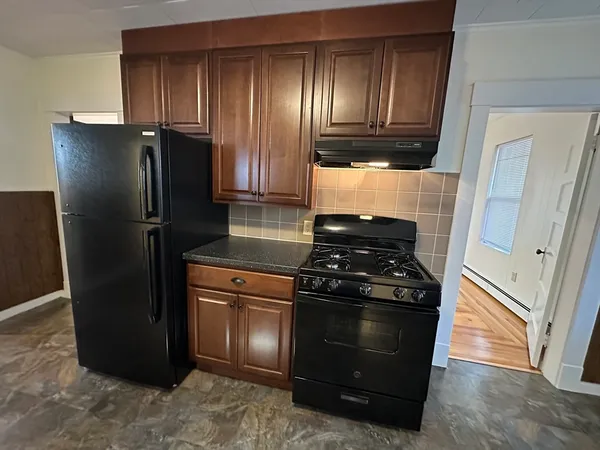 $645,900 | 219 Charlton Street, Southbridge, MA 01550