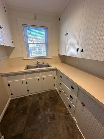 $645,900 | 219 Charlton Street, Southbridge, MA 01550