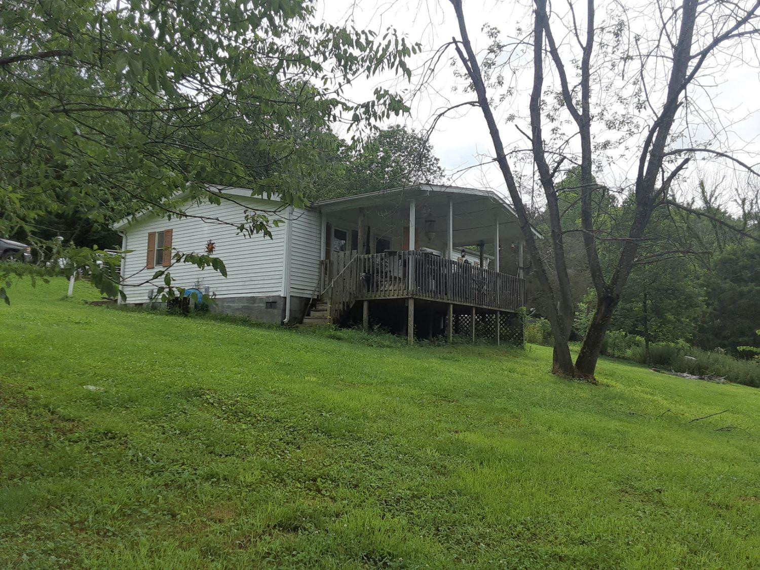 430 John Rawlins Road Irvine, KY 40336 - Photo 2 of 15 Photo 2