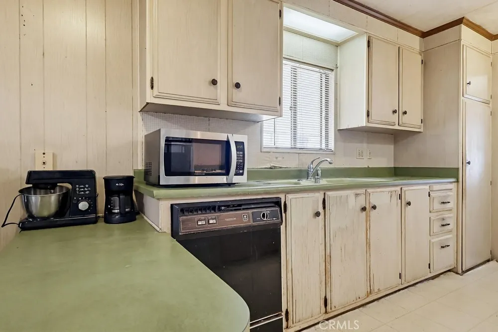 3745 Valley Walnut Ca, Unit 24 Walnut, CA 91789 - Photo 27 of 68