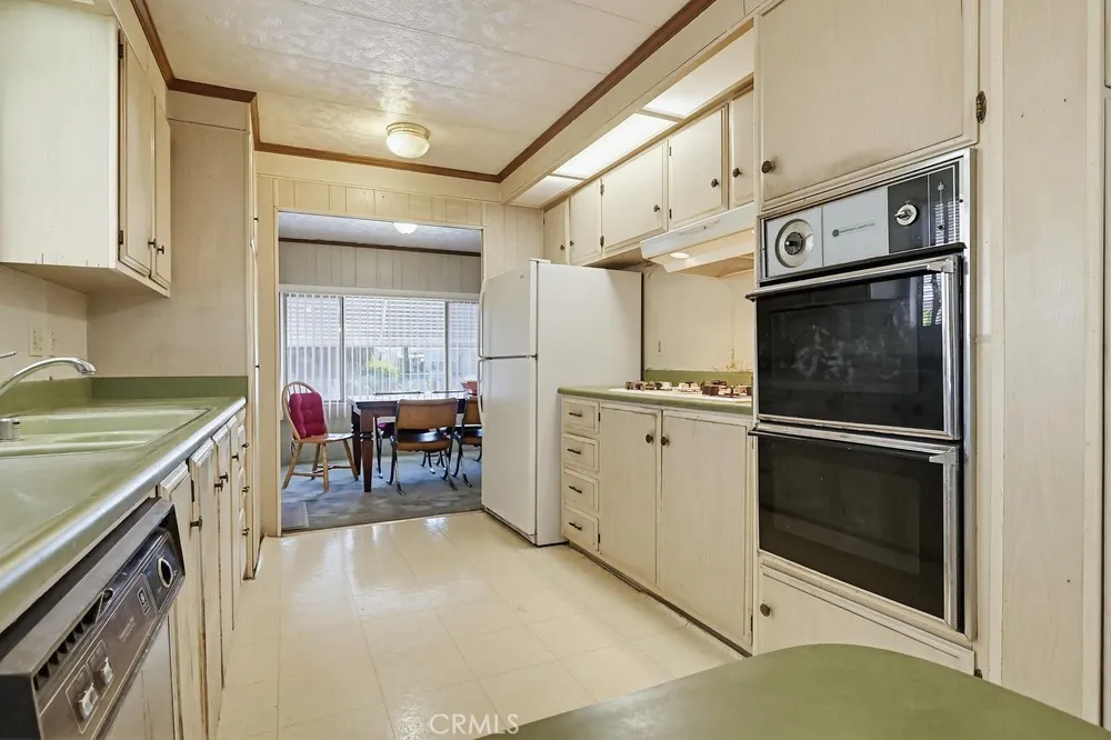 3745 Valley Walnut Ca, Unit 24 Walnut, CA 91789 - Photo 28 of 68