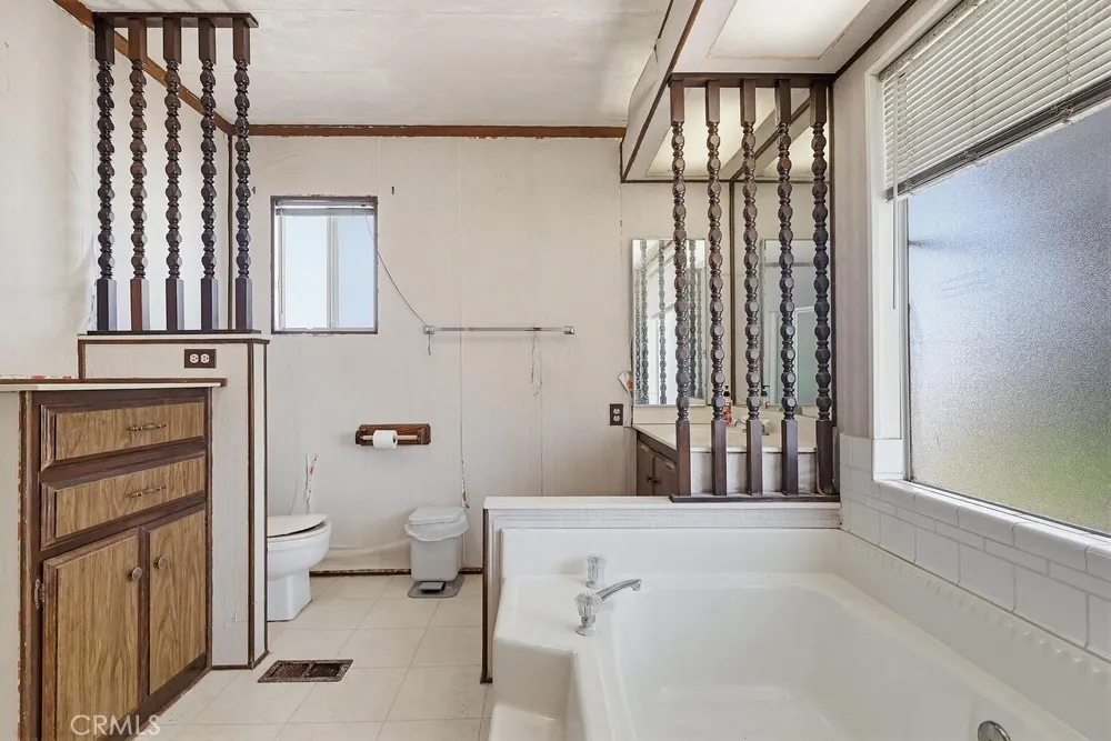 3745 Valley Walnut Ca, Unit 24 Walnut, CA 91789 - Photo 5 of 68