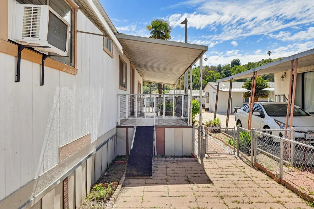 3745 Valley Walnut Ca, Unit 24 Walnut, CA 91789 - Photo 58 of 68