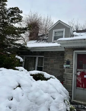 $475,000 | 147 West Passaic Avenue, Bloomfield, NJ 07003