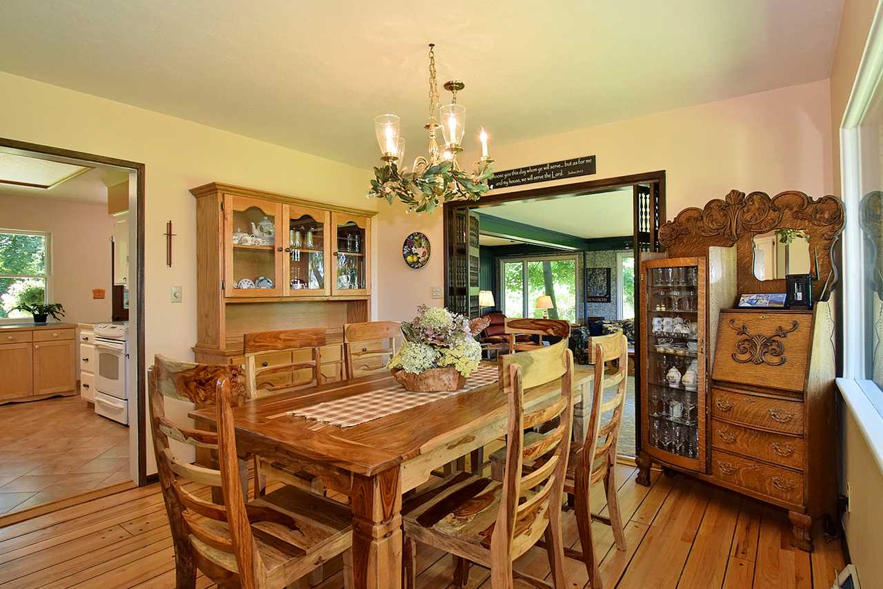 1018 West Hawthorne Road Spokane, WA 99218 - Photo 8 of 20 Gallery Image 8