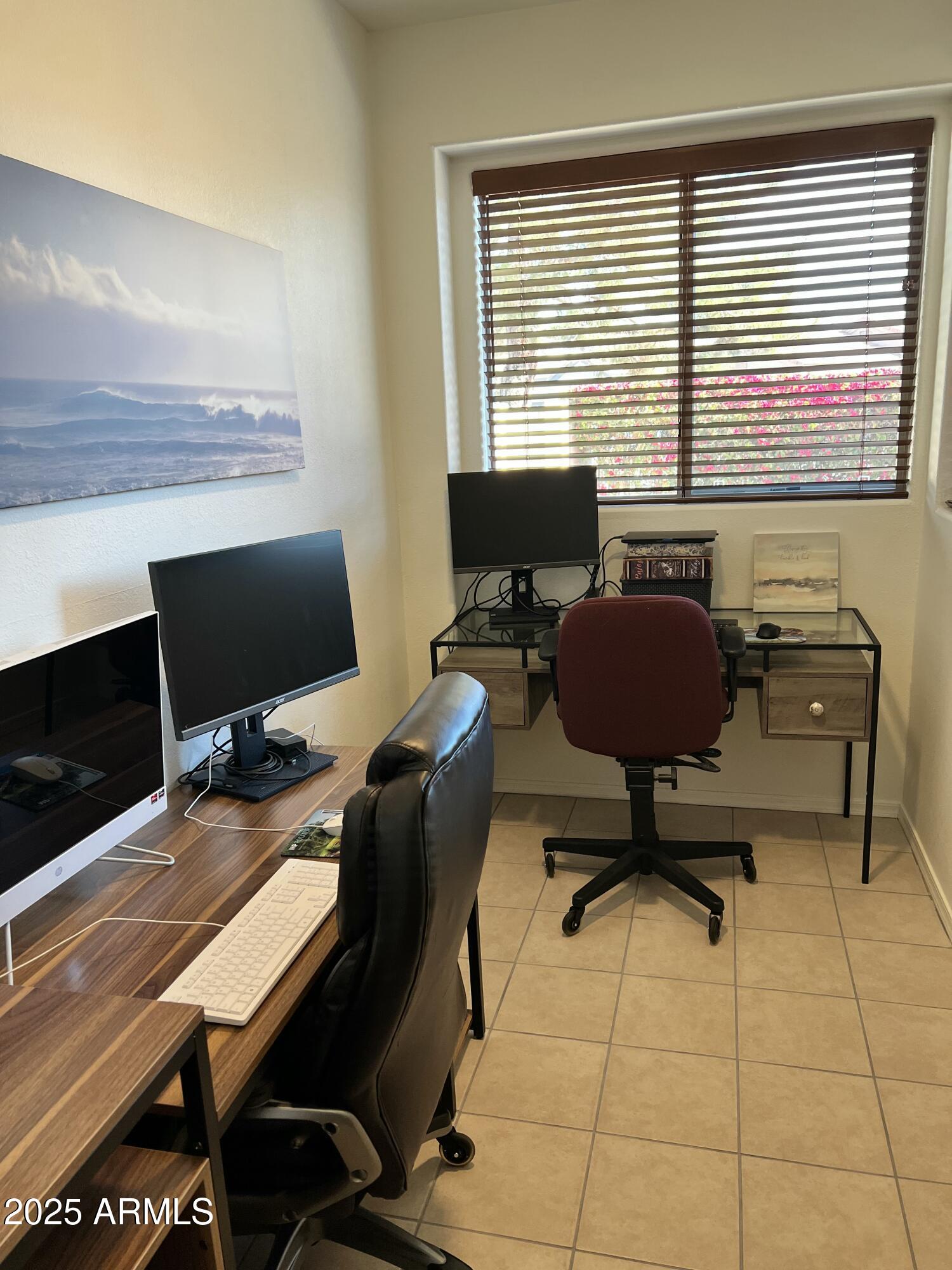 3310 East Fremont Road Phoenix, AZ 85042 - Photo 23 of 43 Or a spacious office