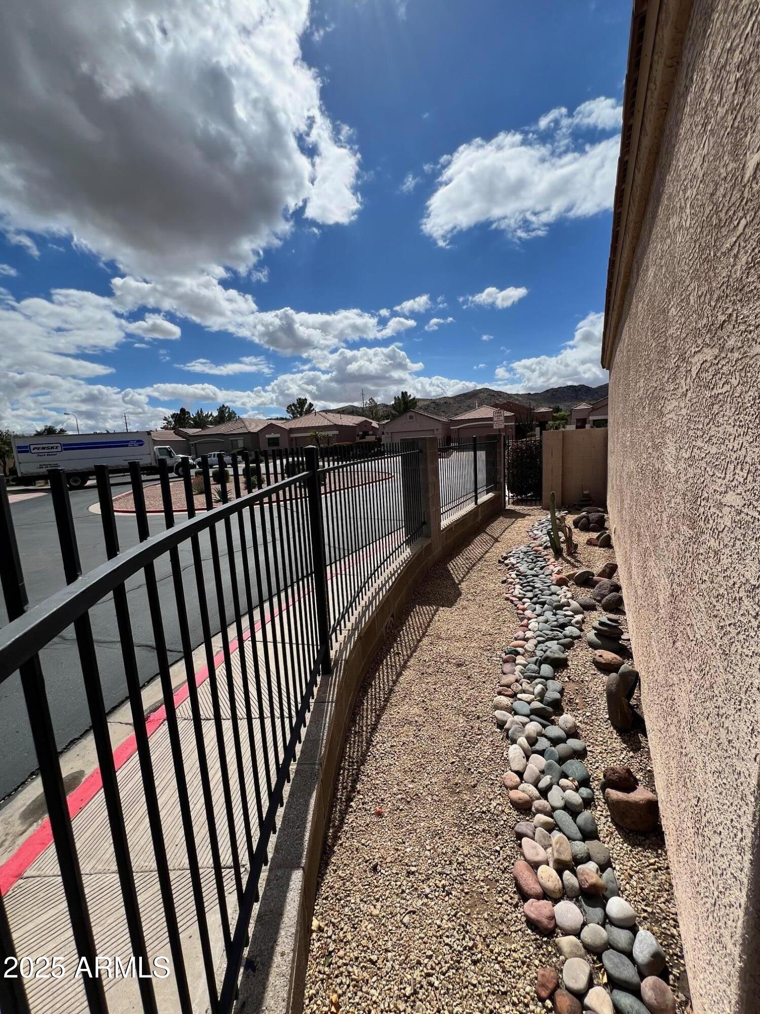 3310 East Fremont Road Phoenix, AZ 85042 - Photo 35 of 43 IMG_7343