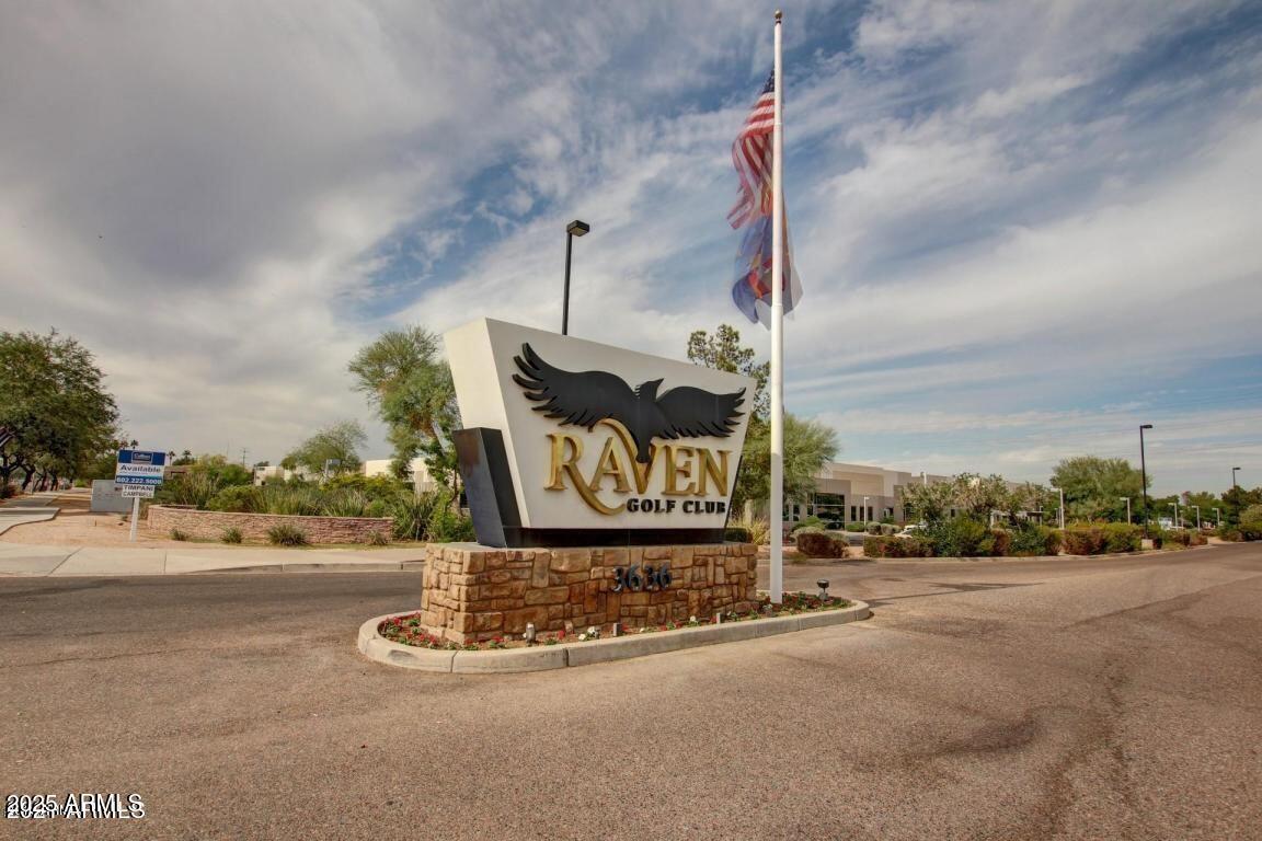 3310 East Fremont Road Phoenix, AZ 85042 - Photo 37 of 43 Golf club entrance