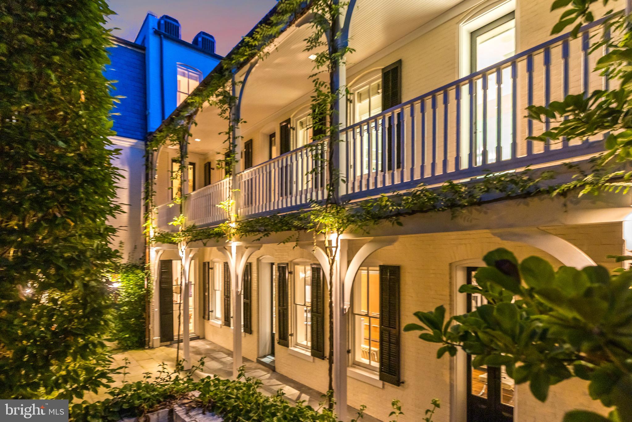 3313 O Street Northwest Washington, DC 20007 - Photo 15 of 31 a view of a pathway along a building