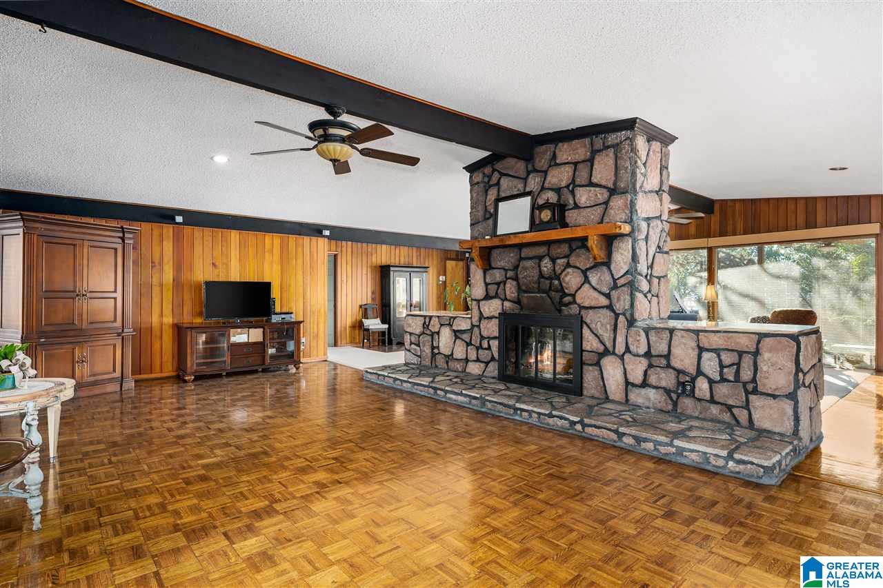 1133 Hob Hill Road Birmingham, AL 35235 - Photo 9 of 49