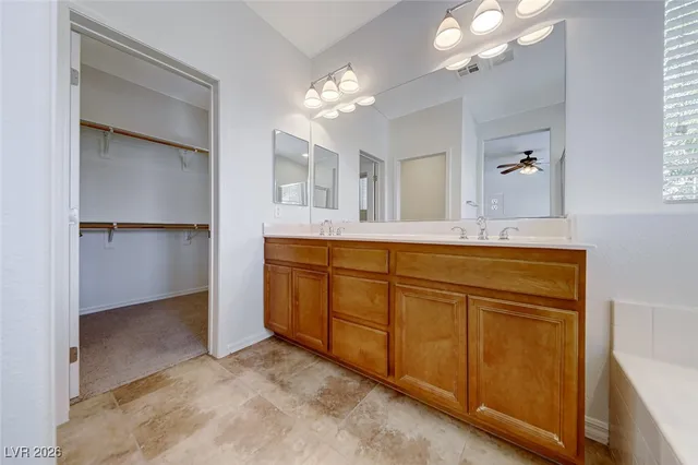 $2,000 | 1571 Plaza Centre Drive, Unit 101, Las Vegas, NV 89135