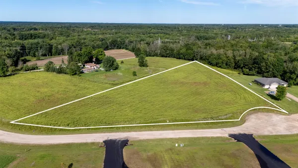 $89,900 | Trails Nook Lane, Unit 3, Oconto, WI 54153