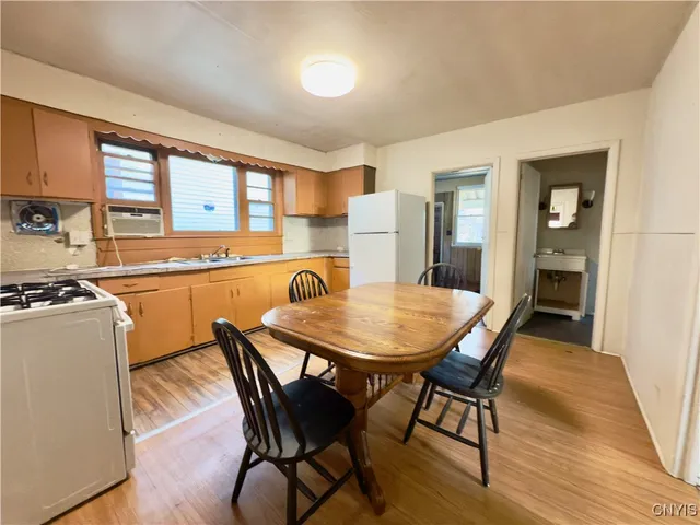 $99,000 | 231 Grumbach Avenue, Syracuse, NY 13203