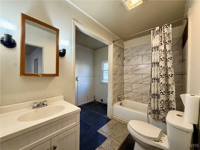 $99,000 | 231 Grumbach Avenue, Syracuse, NY 13203