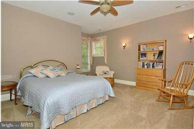 8615 Falls Road Potomac, MD 20854 - Photo 18 of 27 Bedroom