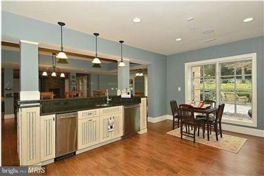 8615 Falls Road Potomac, MD 20854 - Photo 21 of 27 Kitchen