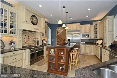 8615 Falls Road Potomac, MD 20854 - Photo 7 of 27 Kitchen