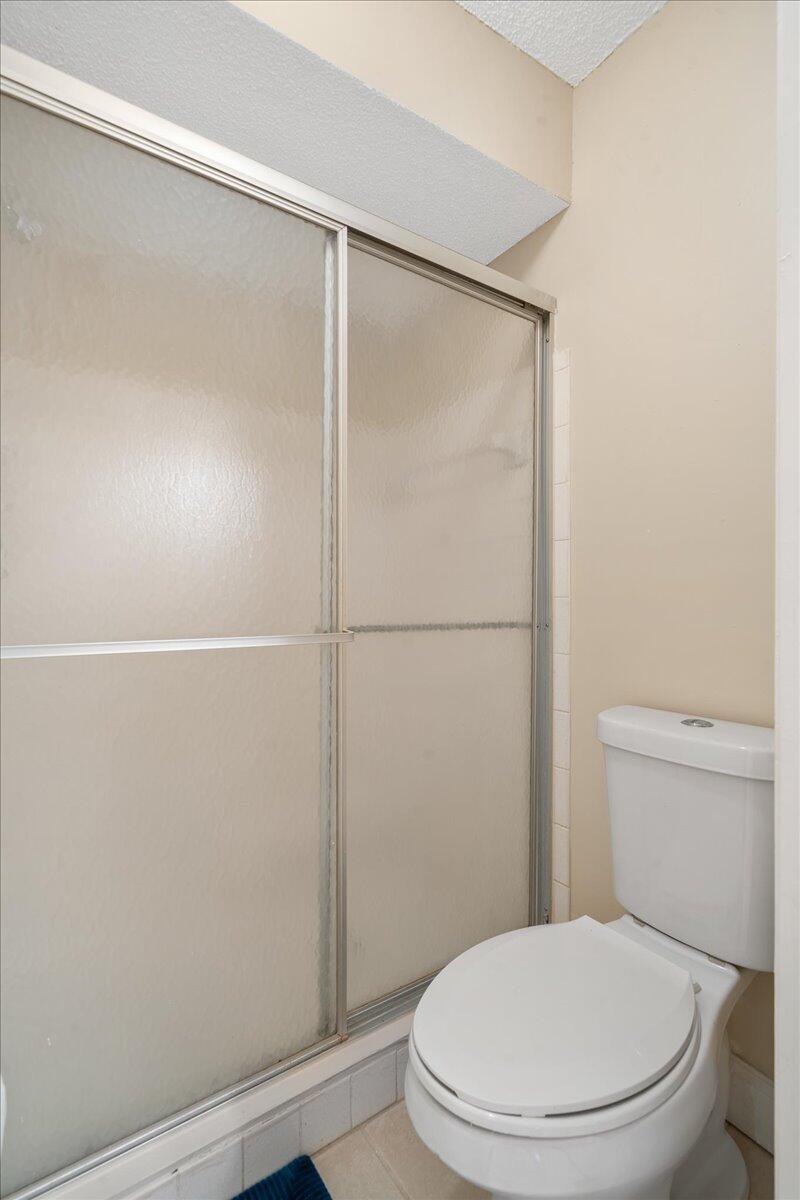6014 Indrio Road, Unit F 4 Fort Pierce, FL 34951 - Photo 16 of 42 16-untitled-16