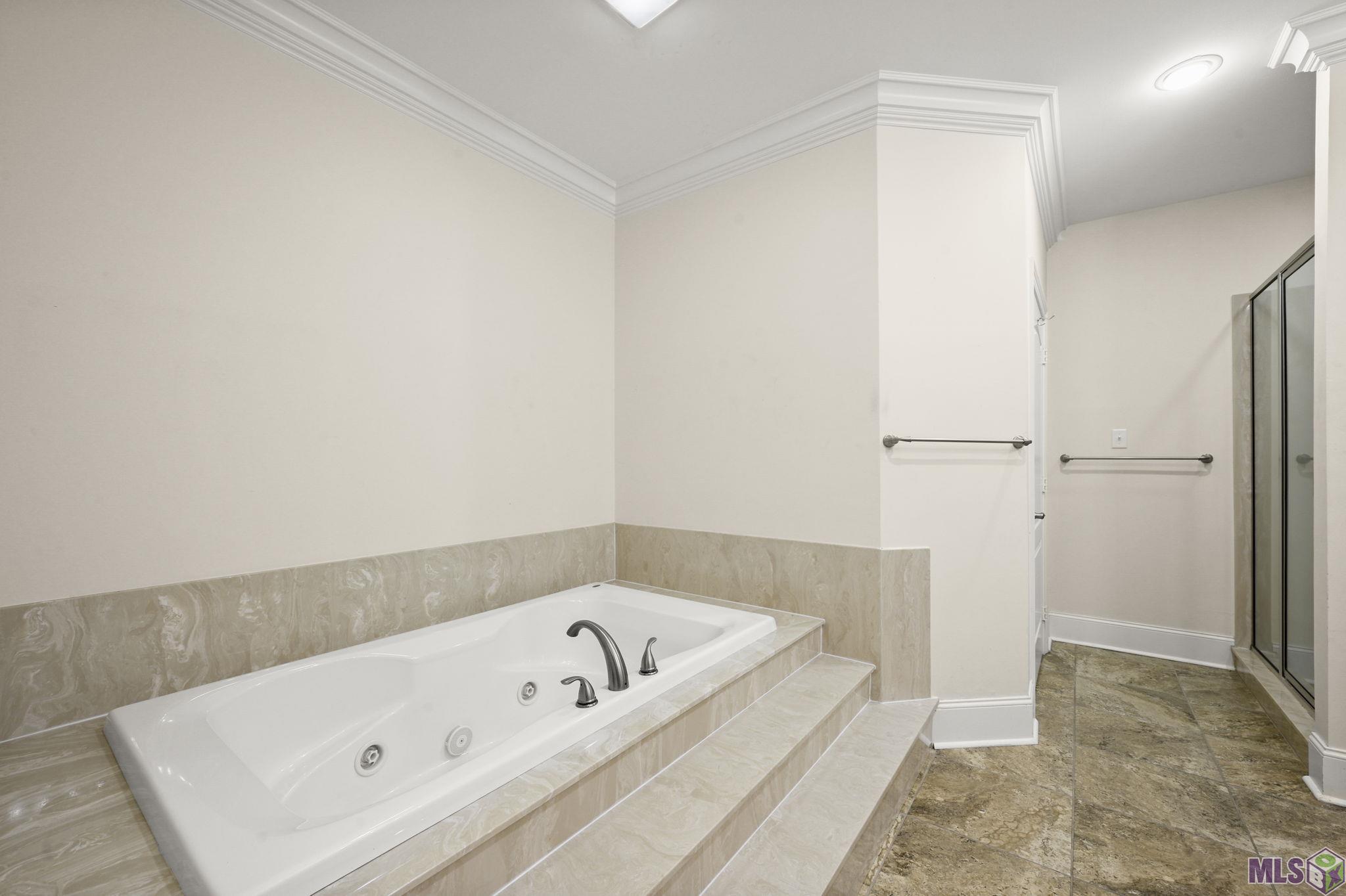 16025 Parkside Court Baton Rouge, LA 70817 - Photo 14 of 22