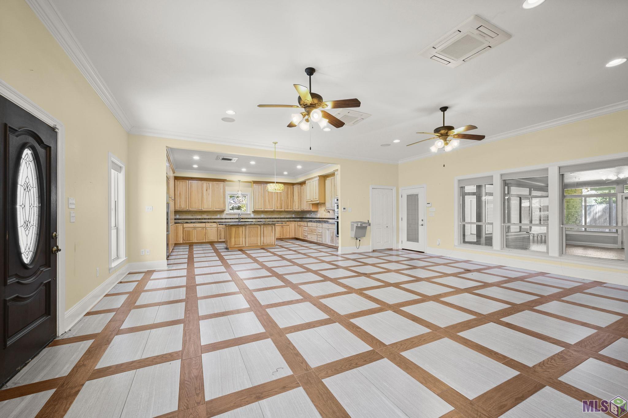 16025 Parkside Court Baton Rouge, LA 70817 - Photo 5 of 22