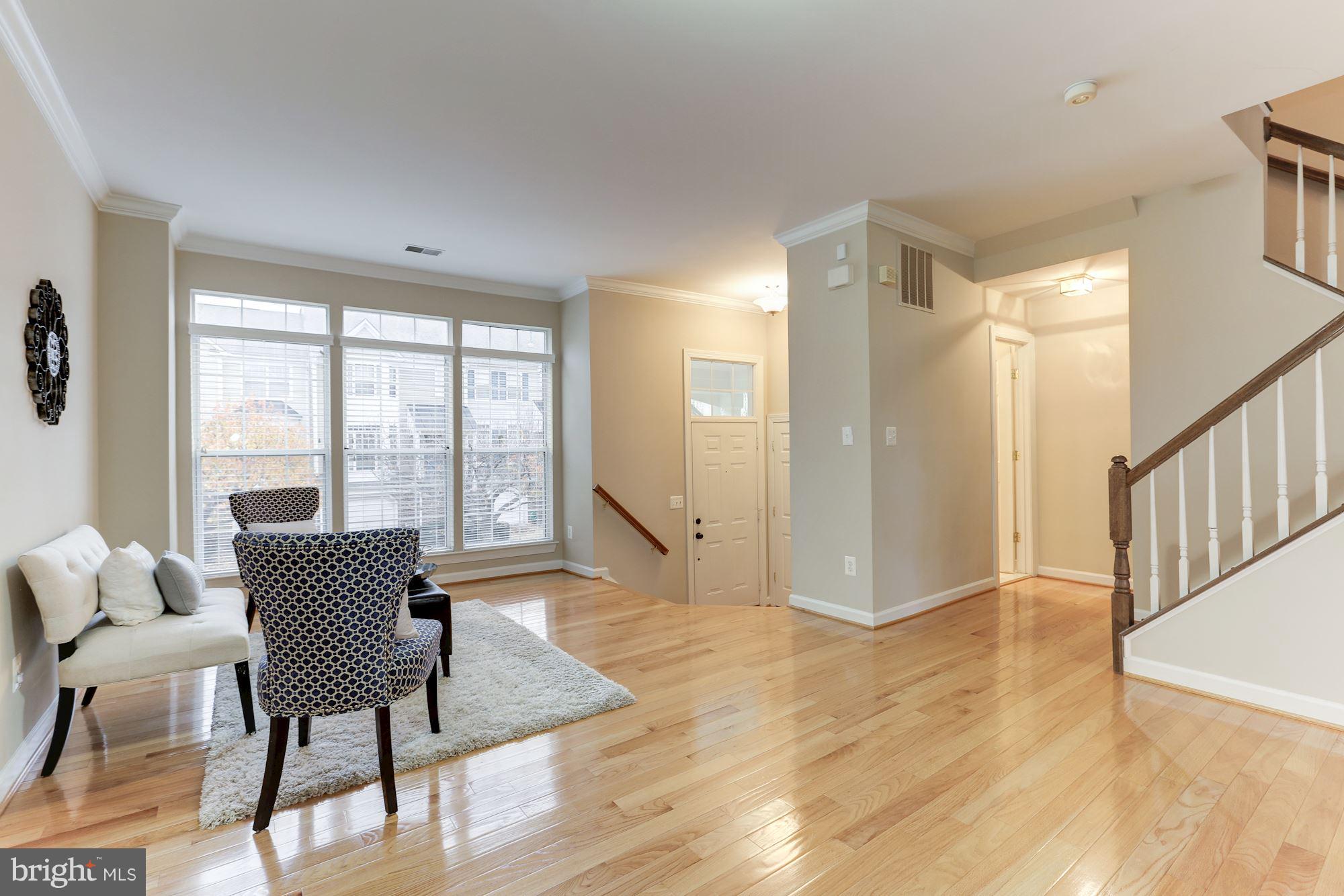 47692 Woolcott Square Sterling, VA 20165 - Photo 6 of 30 Beautiful hardwood floors