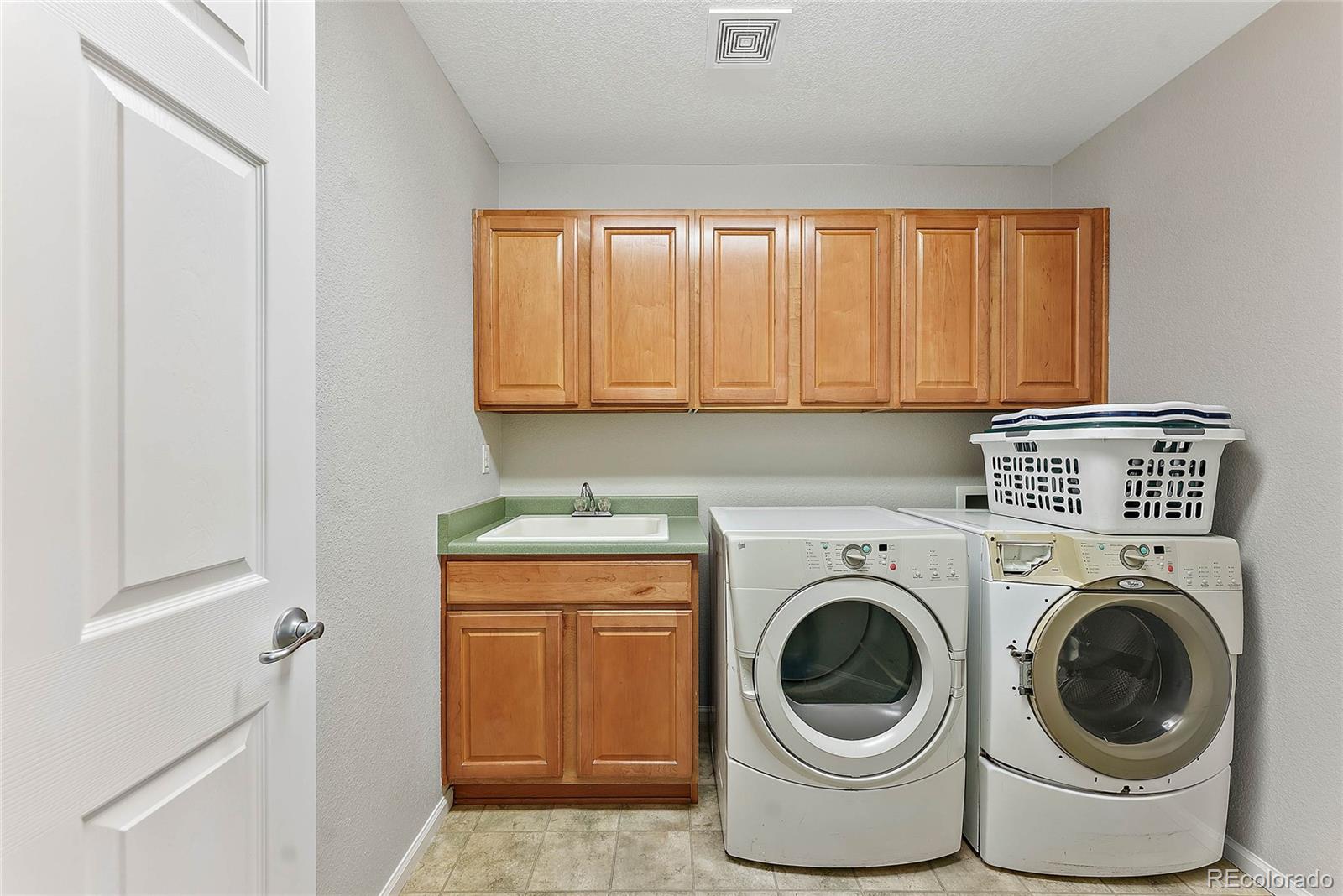 10830 Hickory Ridge Street Highlands Ranch, CO 80126 - Photo 18 of 23