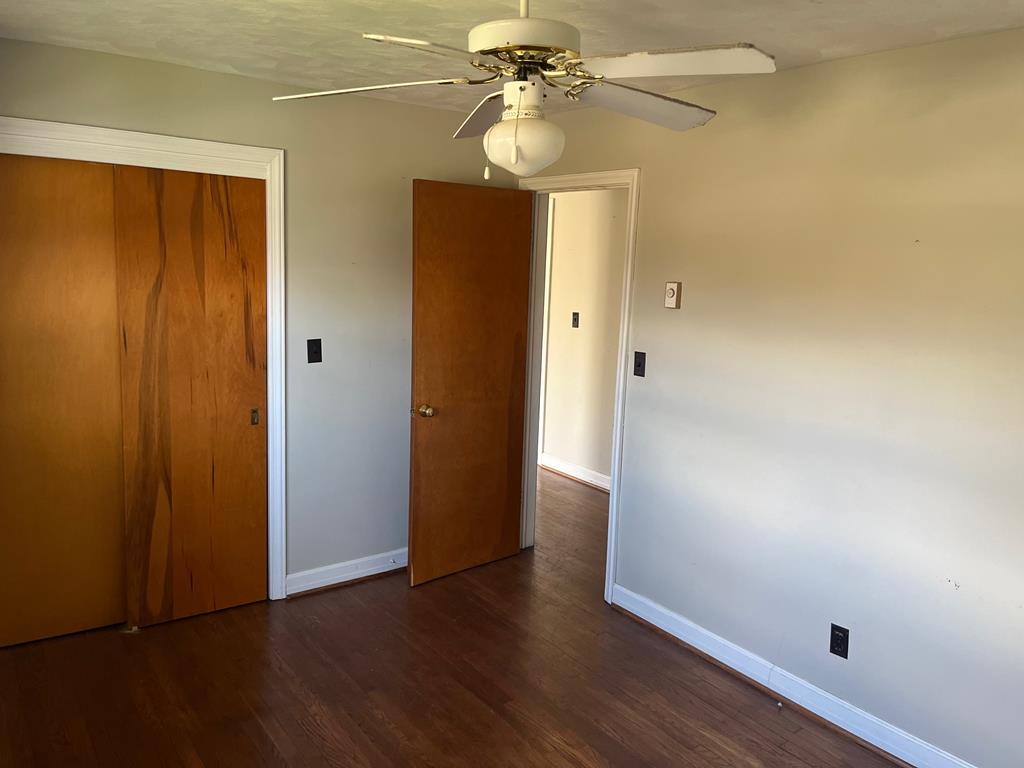 227 Seminole Road Bristol, VA 24201 - Photo 10 of 21 Gallery Image 10