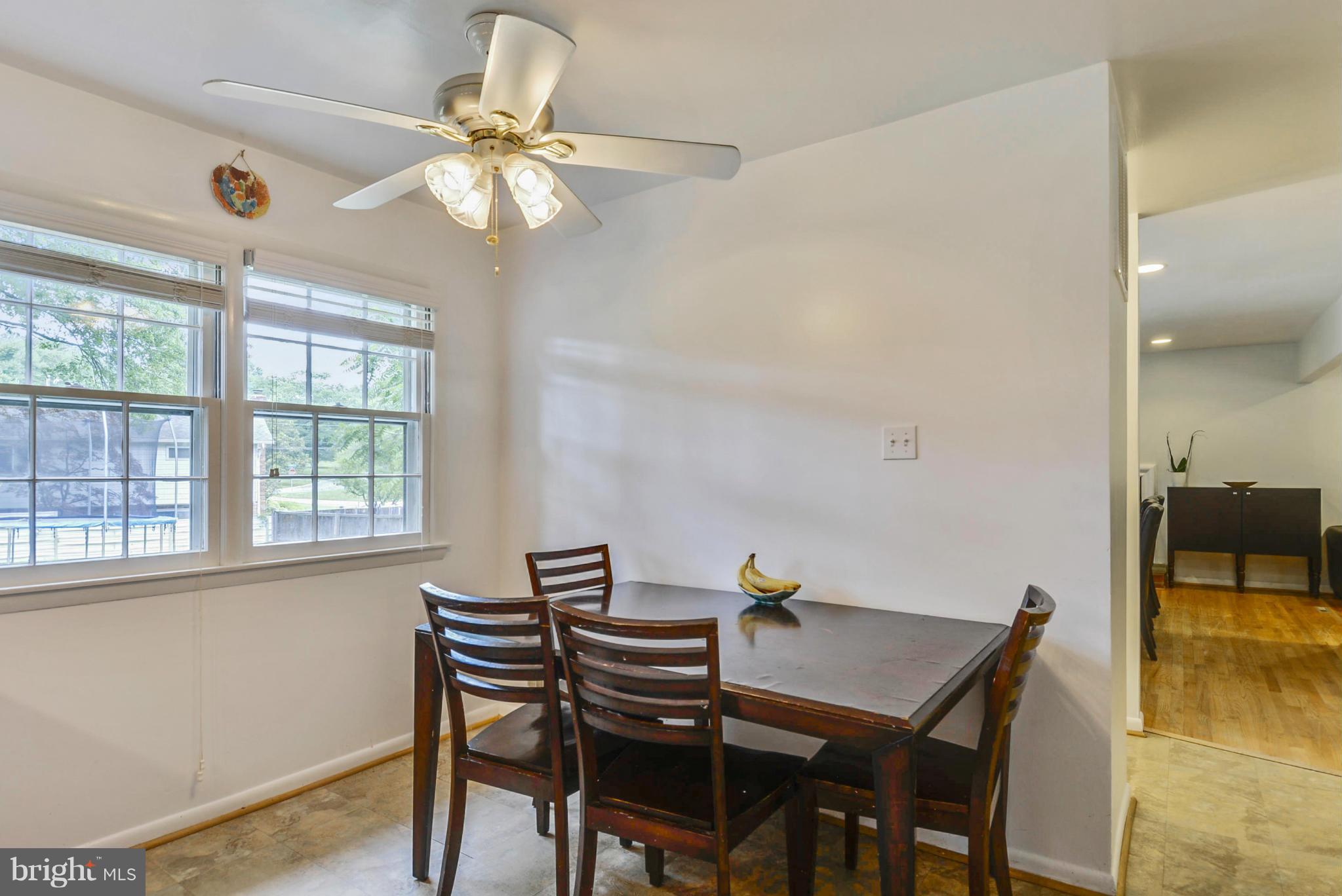 11728 Kemp Mill Road Silver Spring, MD 20902 - Photo 15 of 30 Breakfast Area