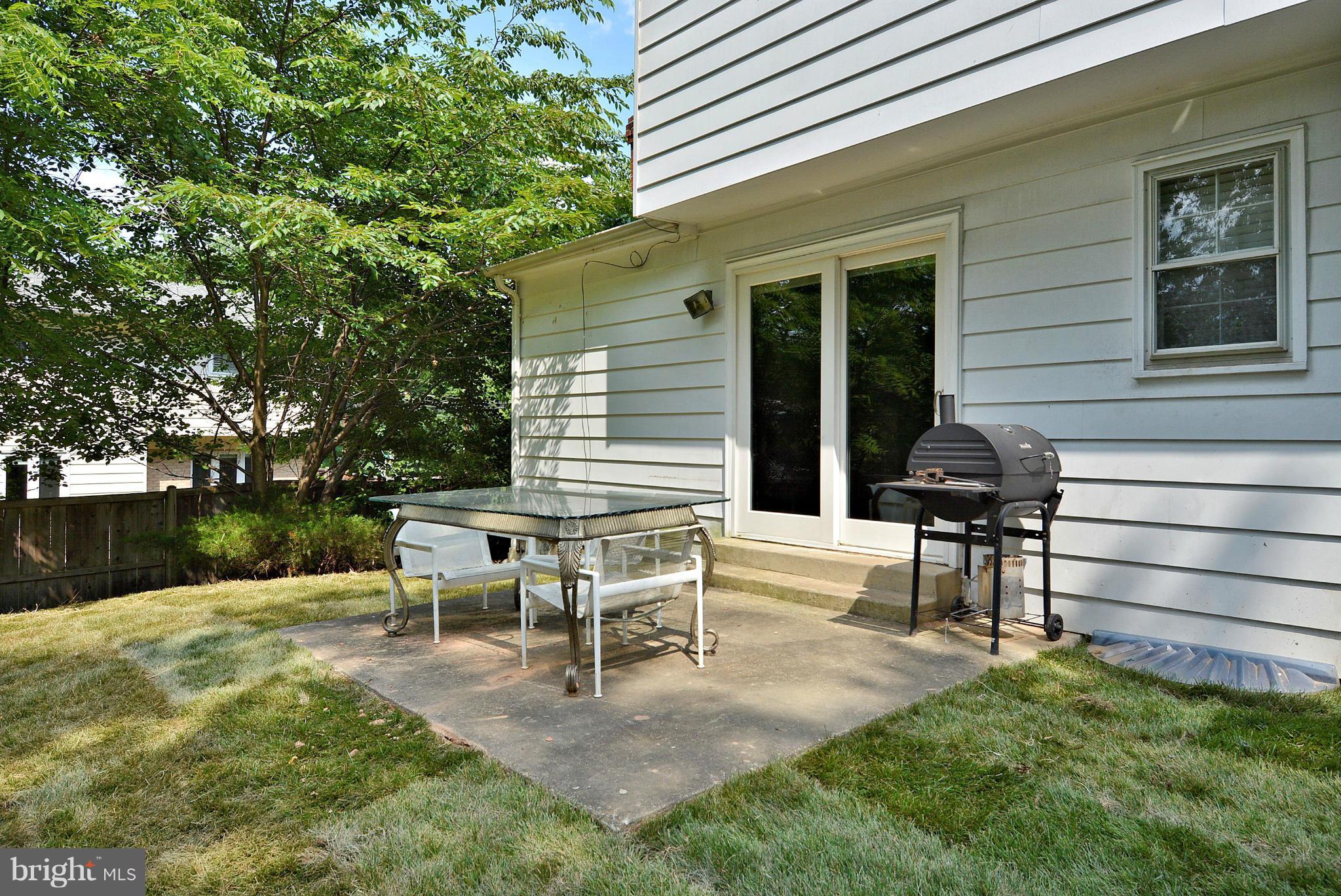 11728 Kemp Mill Road Silver Spring, MD 20902 - Photo 27 of 30 Patio