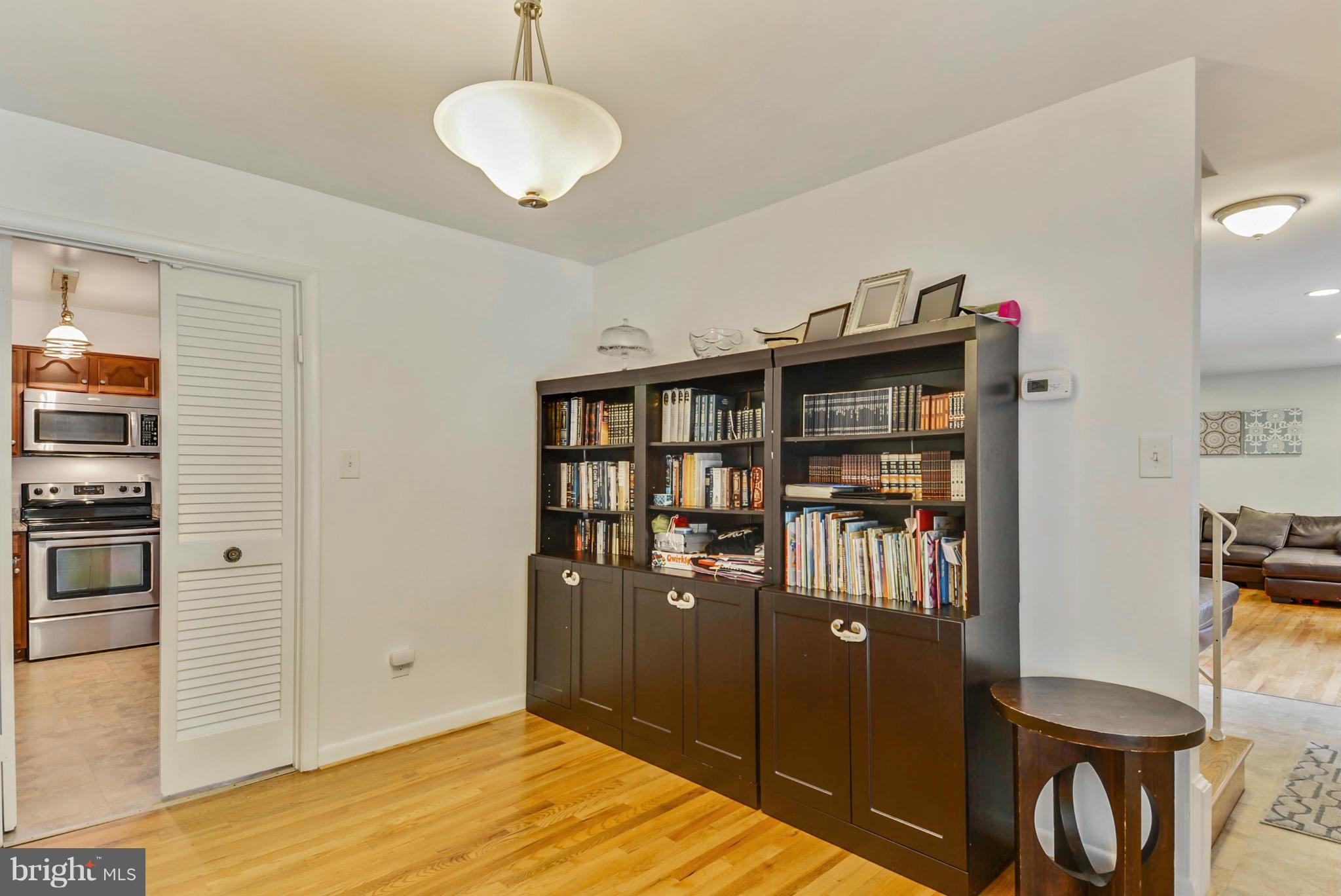11728 Kemp Mill Road Silver Spring, MD 20902 - Photo 10 of 30 Family Room