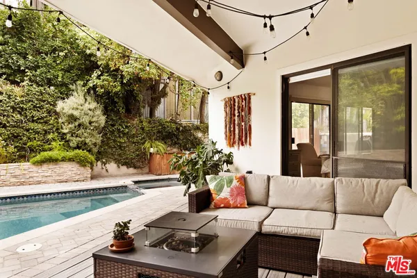 $8,500 | 303 Mavis Drive, Los Angeles, CA 90065