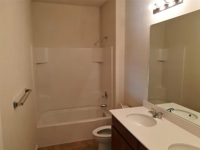 $2,000 | 3100 Montserrat Creek Drive, Little Elm, TX 75068