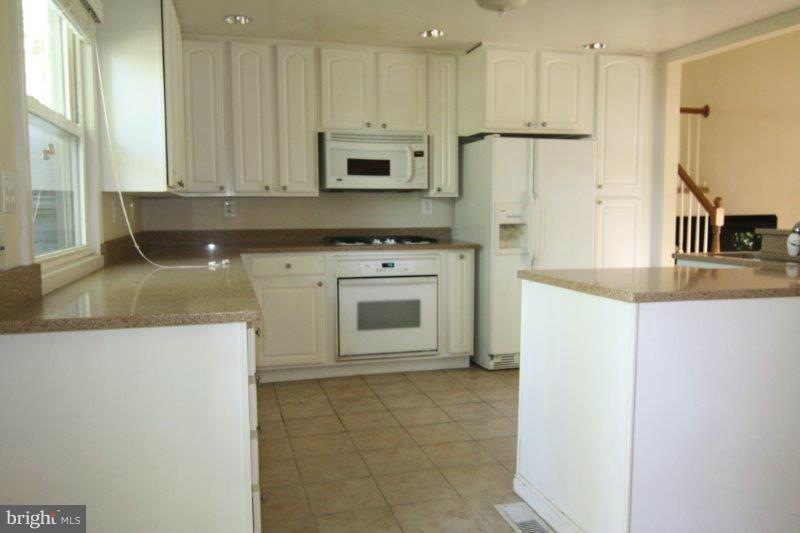 13011 Matey Road Silver Spring, MD 20906 - Photo 4 of 13 Kitchen