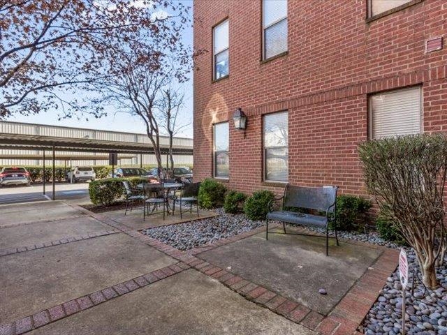 580 South Main Street, Unit 204 Memphis, TN 38103 - Photo 23 of 28 View of patio