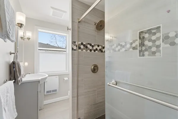 $999,999 | 19 Appleton Street, Salem, MA 01970