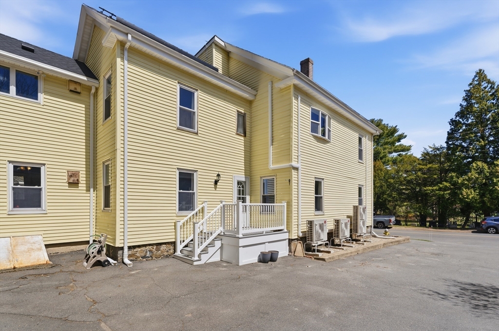 19 Appleton Street Salem, MA 01970 - Photo 26 of 42