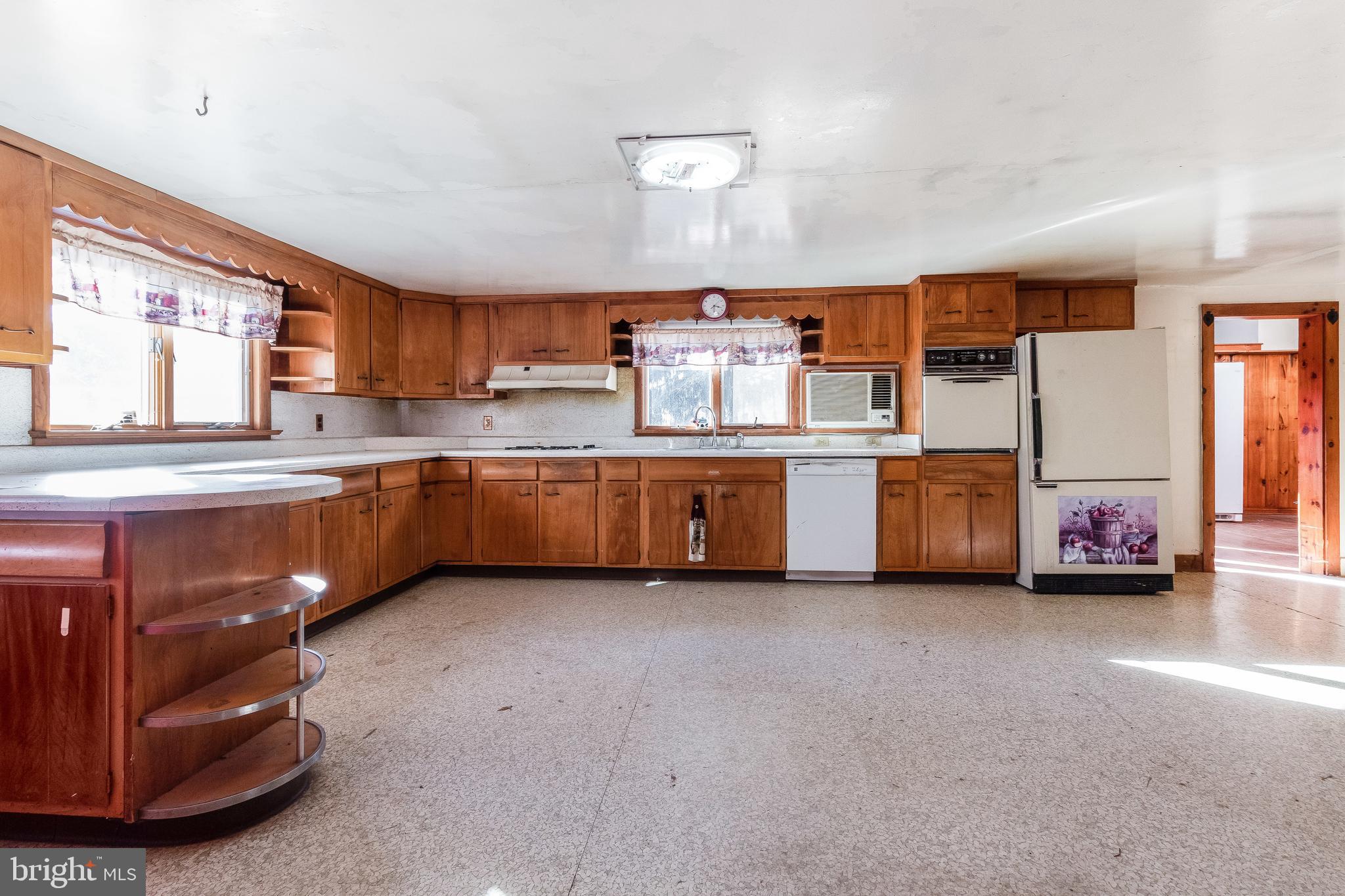 55 Sandbrook Headquarters Road Stockton, NJ 08559 - Photo 10 of 45 Gallery Image 10