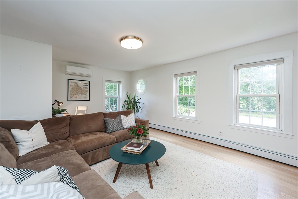 56 Berwick Road Attleboro, MA 02703 - Photo 12 of 42 Gallery Image 12