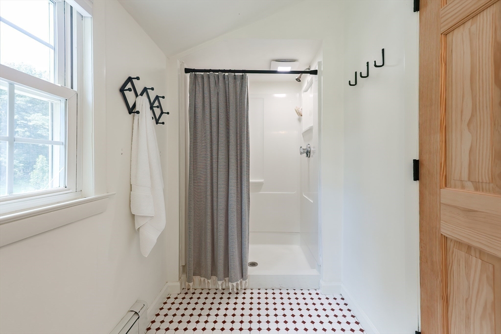 56 Berwick Road Attleboro, MA 02703 - Photo 22 of 42 Gallery Image 22