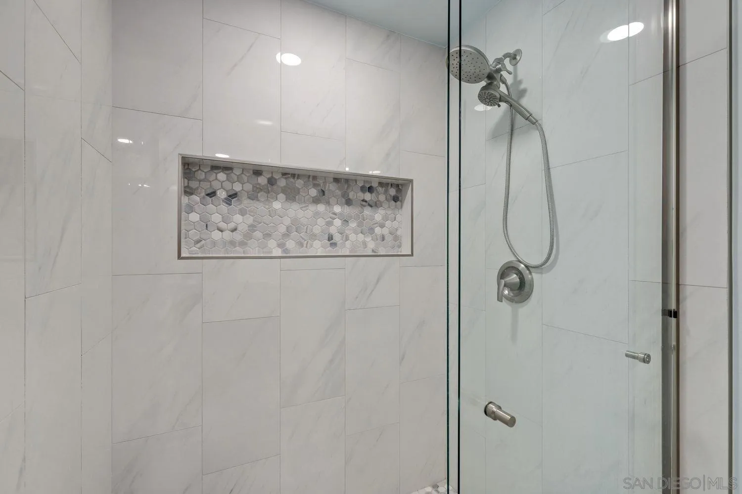 12496 Bodega Road San Diego, CA 92128 - Photo 19 of 44 a bathroom with a shower