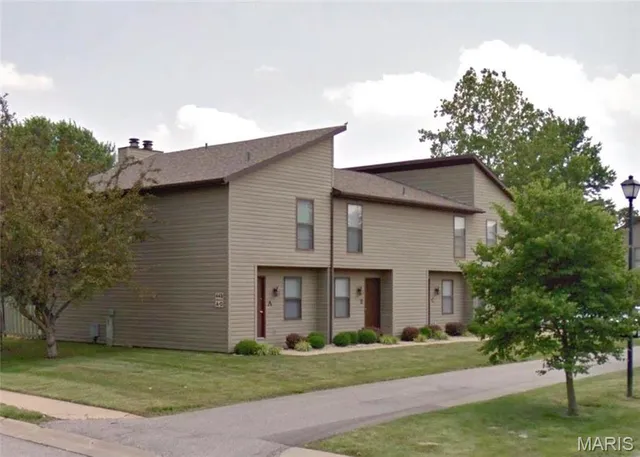 $1,250 | 449 Ponderosa Avenue, Unit A, O'Fallon, IL 62269