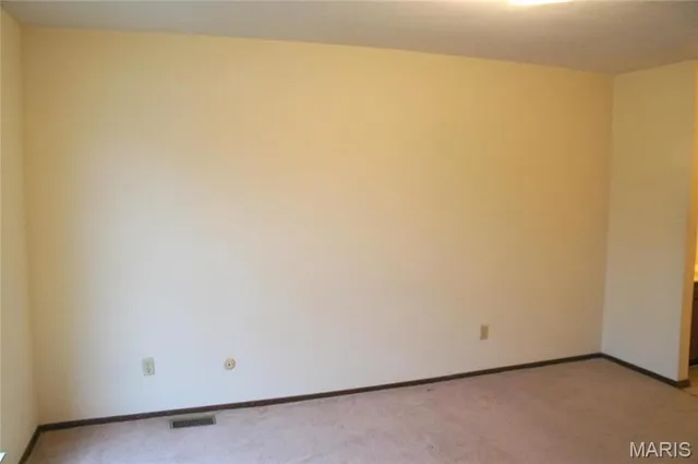 $1,250 | 449 Ponderosa Avenue, Unit A, O'Fallon, IL 62269