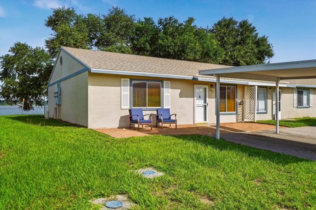 207 Winter Ridge Boulevard, Unit 4 Winter Haven, FL 33881 - Photo 2 of 43