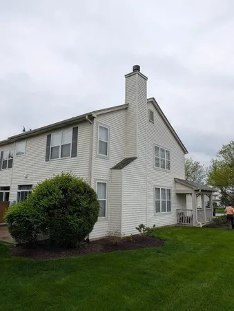 $350,000 | 477 Peregrine Parkway, Unit D, Bartlett, IL 60103