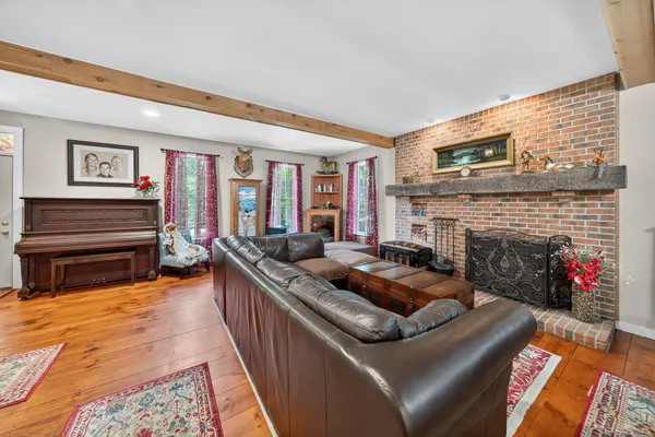 $1,300,000 | 18800 County Road 681, Grand Junction, MI 49056