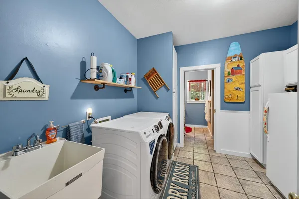 $1,300,000 | 18800 County Road 681, Grand Junction, MI 49056